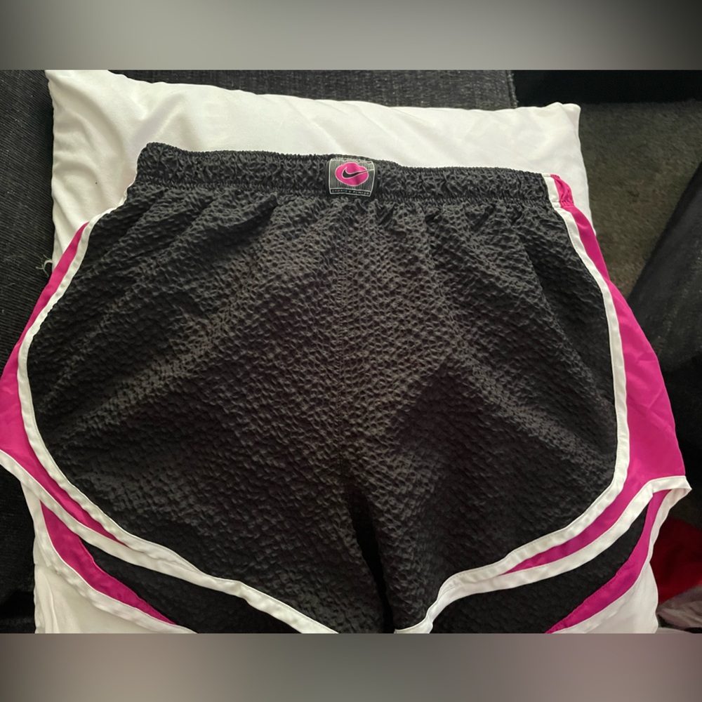 Nike women’s short